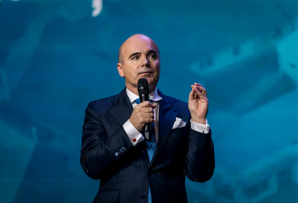 Scandal în PNL. Rareș Bogdan îl atacă pe Bolojan: „Partidul își abandonează primarii și electoratul”